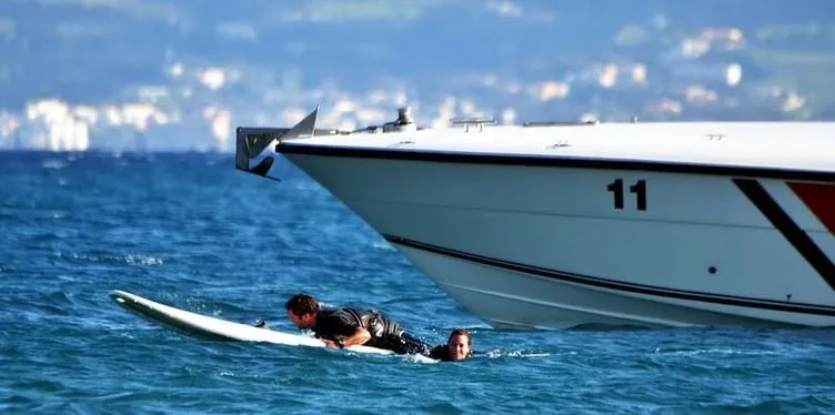 Rüzgar sörfü yapan iki sevgili ölümden döndü