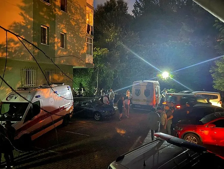 İstanbul’da bir ev dehşet evine döndü! Kardeşi kapıyı açmayınca pencereden girdi, gördüğü manzara karşısında hayatının şokunu yaşadı