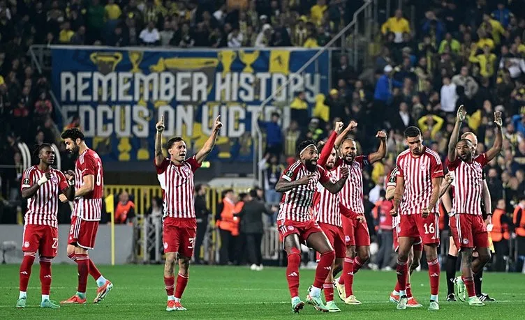 SON DAKİKA HABERLERİ: Yunan basınından skandal manşet! Fenerbahçe-Olympiakos maçının ardından büyük tepki çekti