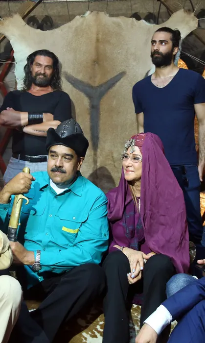 Venezuela Devlet BaÅkanı Nicolas Maduro'dan DiriliÅ ErtuÄrul setine ziyaret