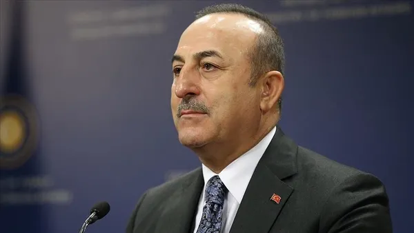 son-dakika-putin-ve-zelenski-turkiyeye-gelecek-mi-bakan-cavusoglu-canli-yayinda-acikladi-1650479774651.jpg Son dakika! Putin ve Zelenski Türkiye'ye gelecek mi? Bakan Çavuşoğlu canlı yayında açıkladı