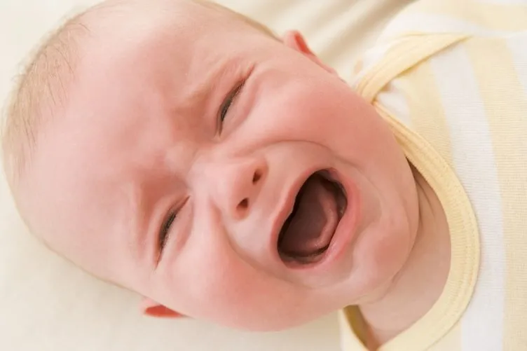 Bebeğiniz ağladığında gözünden yaş gelmiyorsa