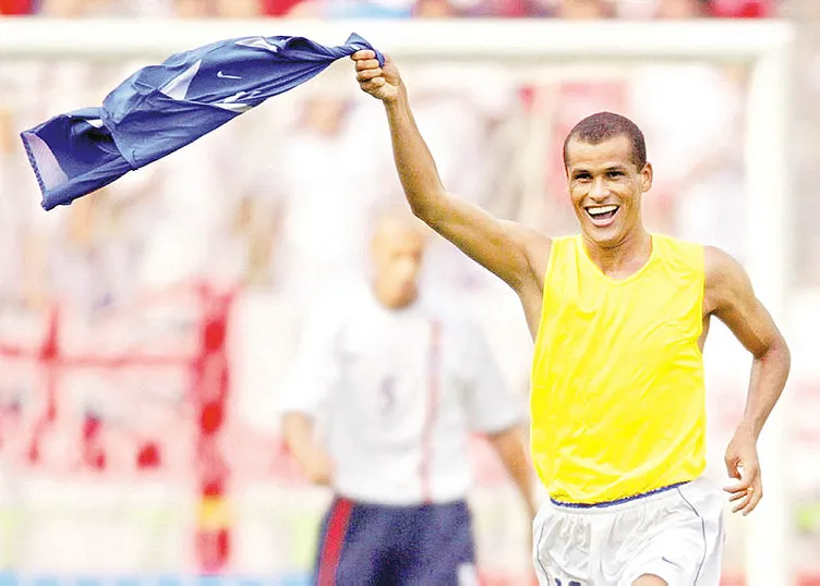 Dünyanın en iyi frikikçileri belli oldu! Süper Lig’in efsaneleri 32 yıldızlık listeyi yıktı geçti