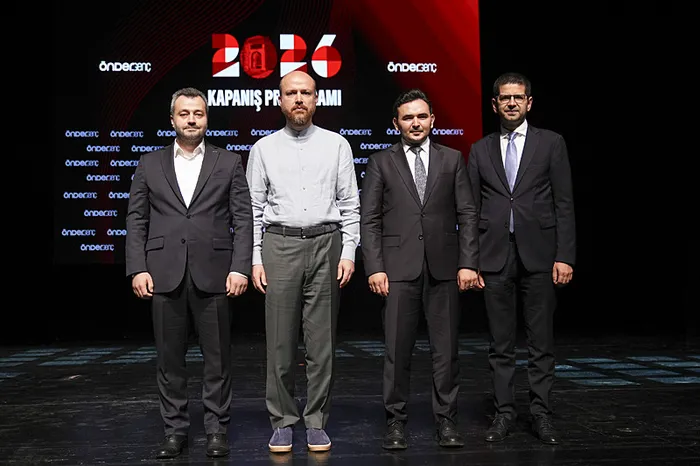bilal-erdogan-onder-genclik-2026-kapanis-programinda-konustu-bu-mucadelenin-cok-daha-guclu-bir-sekilde-surmesi-1782568459548.jpg