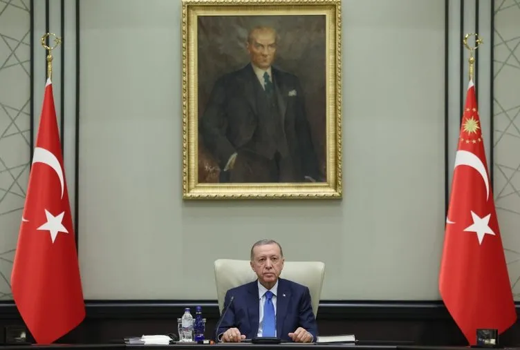 Türkiye dünyada nasıl bir konumda? Başkan Erdoğan’ın 3’lü denge politikasına vurgu: Herkes onunla iş birliği yapmak istiyor