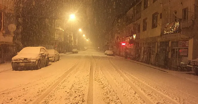 Adana’nın 2 ilçesinde eğitime ’kar’ engeli