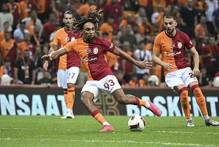 Son dakika Galatasaray transfer haberi: Cimbom’dan tarihe geçecek transfer! Böyle duyuruldu...