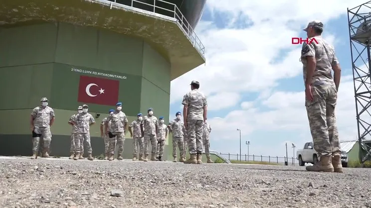 Van'da 3 bin 180 rakımdaki 'Gökyüzünün keskin gözleri' bayramda da görevde
