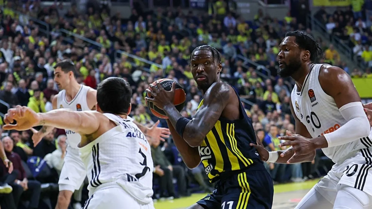 Nigel Hayes-Davis’in yeni takımı resmen açıklandı Nigel Hayes-Davis’in yeni takımı resmen açıklandı