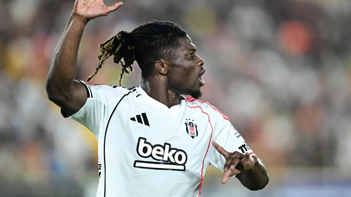 Bilal Toure 3 hafta yok!