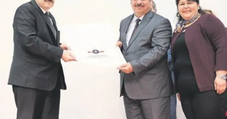 Akdeniz’e Engelsiz Üniversite ödülü