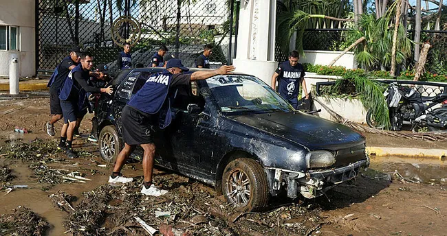 Meksika’yı Otis Kasırgası vurdu! Hayatını kaybedenlerin sayısı 48… Meksika’yı Otis Kasırgası vurdu! Hayatını kaybedenlerin sayısı 48…