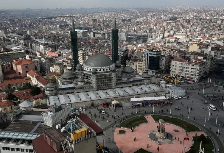 İstabul’un yeni simgelerinden olan Taksim Camisi’nin açılış tarihi belli oldu