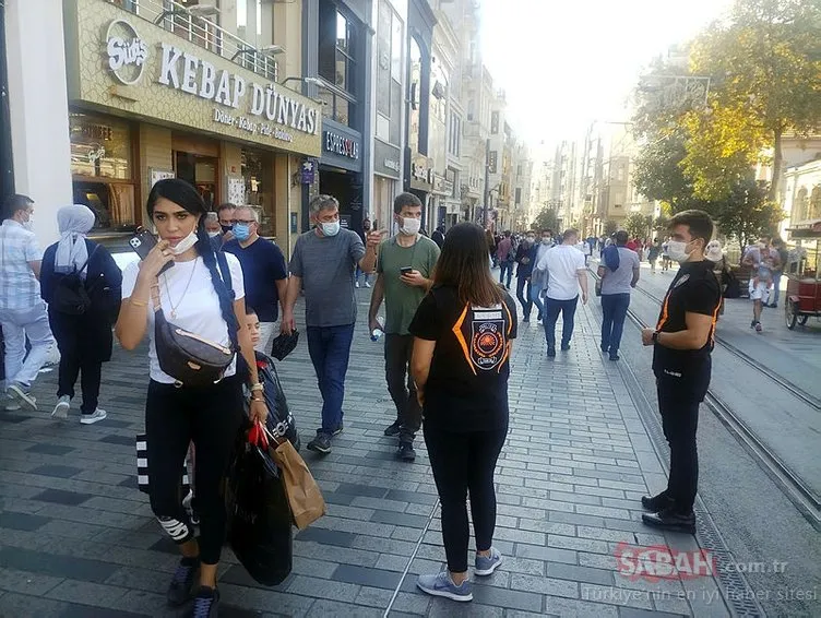 Taksim’de turistler İngilizce uyarıyı duyunca çok şaşırdı