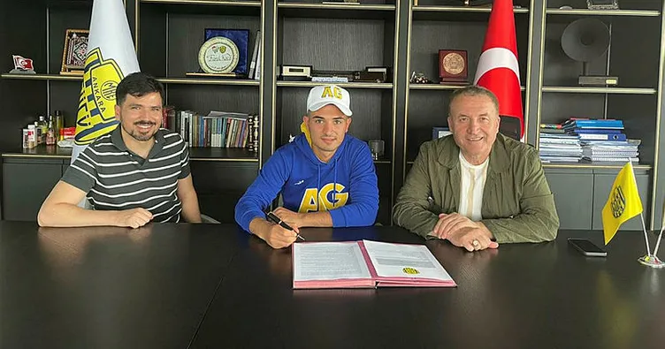 Ankaragücü, Fıratcan Üzüm’ü transfer etti!