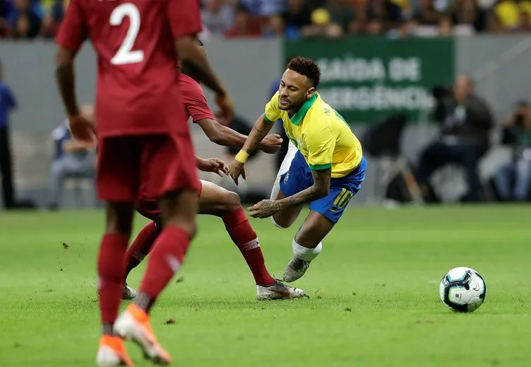 Brezilya’da büyük şok! Neymar’ın ayağı kırıldı!