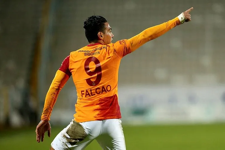 Galatasaray Teknik Direktörü Fatih Terim’den Radamel Falcao kararı! İşte Aslan’ın Hatayspor maçı 11’i