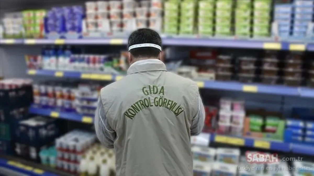 Köfte, etli ekmek, lahmacun, yoğurt, bal… Bakanlık gıda sahtekarları ifşa listesini güncelledi Köfte, etli ekmek, lahmacun, yoğurt, bal… Bakanlık gıda sahtekarları ifşa listesini güncelledi