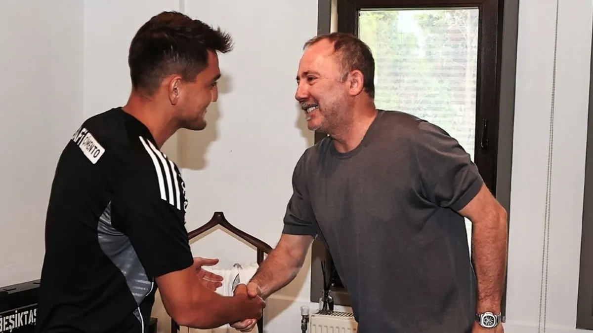 Beşiktaş’ın yeni transferi Cengiz Ünder: “Kulağım tüm dedikodulara kapalı”