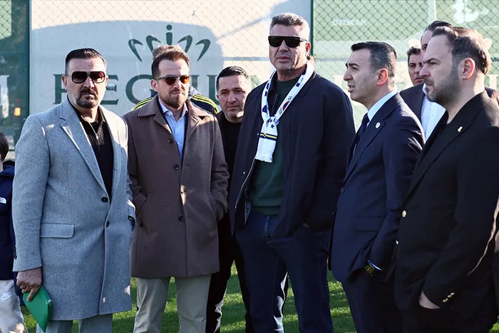 fenerbahcede-sadettin-saran-antrenmani-izledi-1772296646701.jpg
