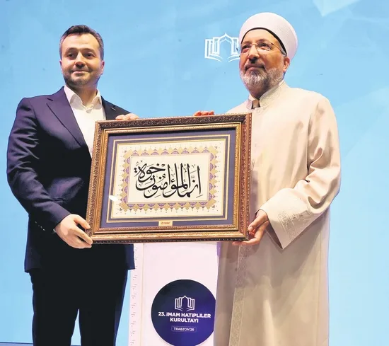 turkiye-vesayetci-prangadan-kurtuldu-1788643623346.jpeg
