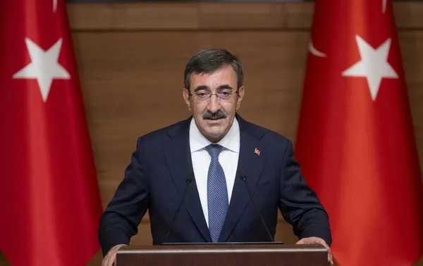 son-dakika-cumhurbaskani-yardimcisi-yilmaz-acikladi-hedef-tek-haneli-enflasyon-1733744174471.jpg