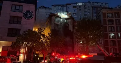 Motosiklet yangını binayı sardı