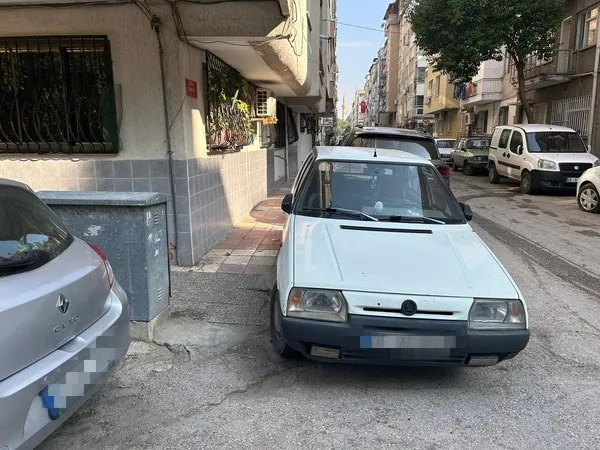 manisada-engelli-park-ihlallerine-siki-denetim-98-arac-surucusune-72-bin-liralik-ceza-1762445325809.jpg