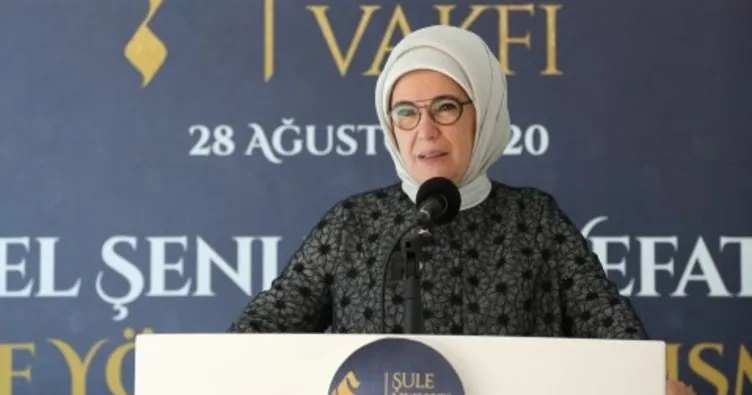 Emine Erdoğan, yazar Şule Yüksel Şenler’in vefatının 1. yılı anma programında konuştu