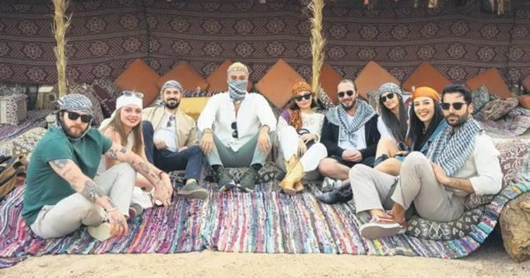 Türk oyuncuların Şarm El Şeyh’te safari keyfi