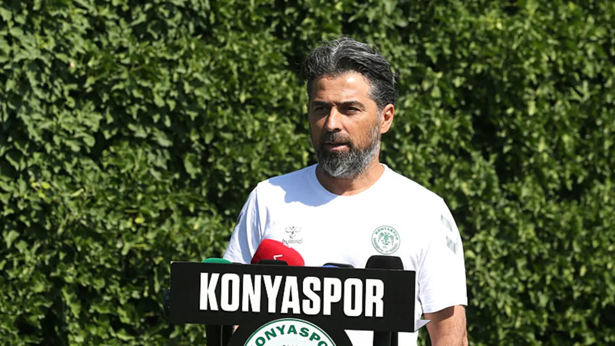 İlhan Palut: “Bugün itibarıyla 5 ana transfer yapmak istiyoruz” İlhan Palut: “Bugün itibarıyla 5 ana transfer yapmak istiyoruz”