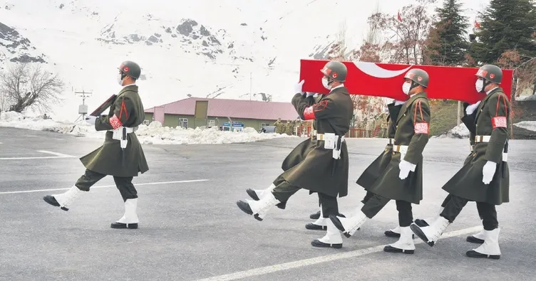 Asker olmayı seçti şehadete erişti