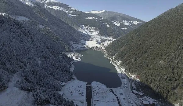 Doğu Karadeniz'in seyir teraslarında manzara keyfi