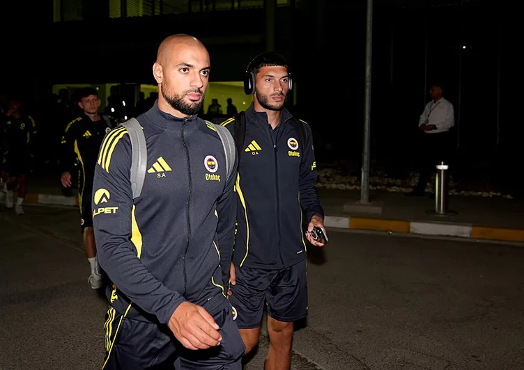 Fenerbahçe'de 2 yıldız takımdan ayrılıyor! Kanarya kasayı dolduracak... 5 Fenerbahçe’de 2 yıldız takımdan ayrılıyor! Kanarya kasayı dolduracak...