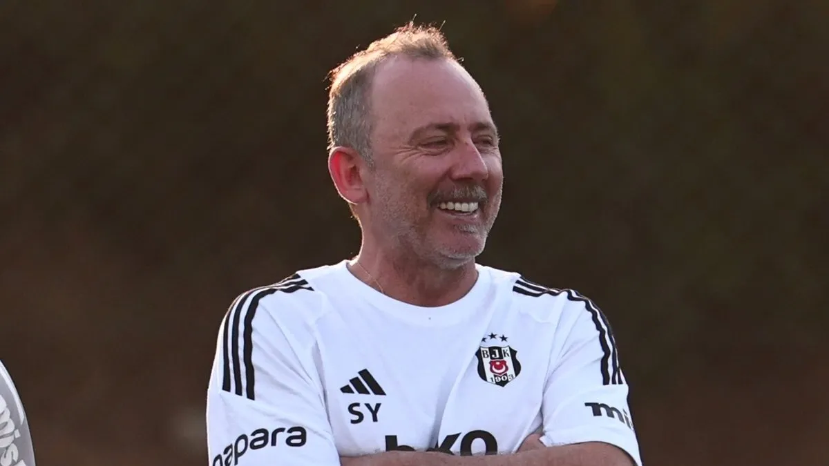 Beşiktaş, Sergen Yalçın'ın hayran kaldığı yıldızı bitiriyor!... </div>
<div class=