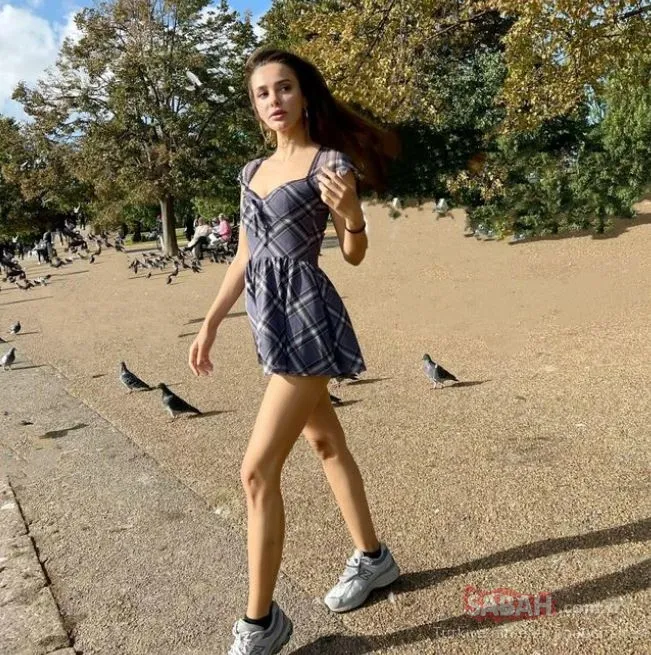 Akasya Durağı’nda Osman Ağa’nın kızı Dilek’di! Pelin Sönmez son haliyle mest etti! Obayana’yı kalpten götürecek