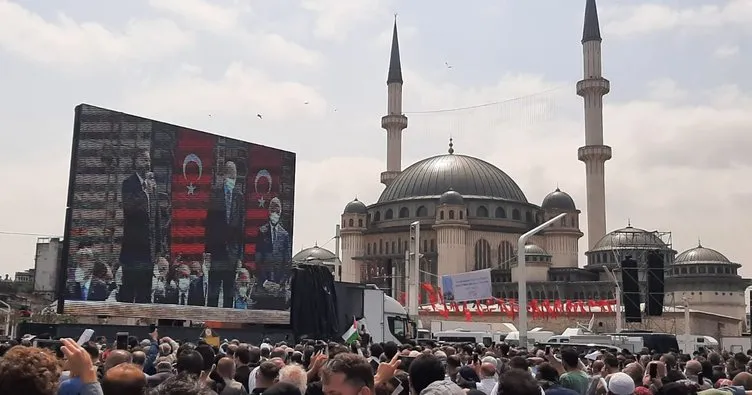 Taksim Camii’nin açılışı vatandaşı büyüledi