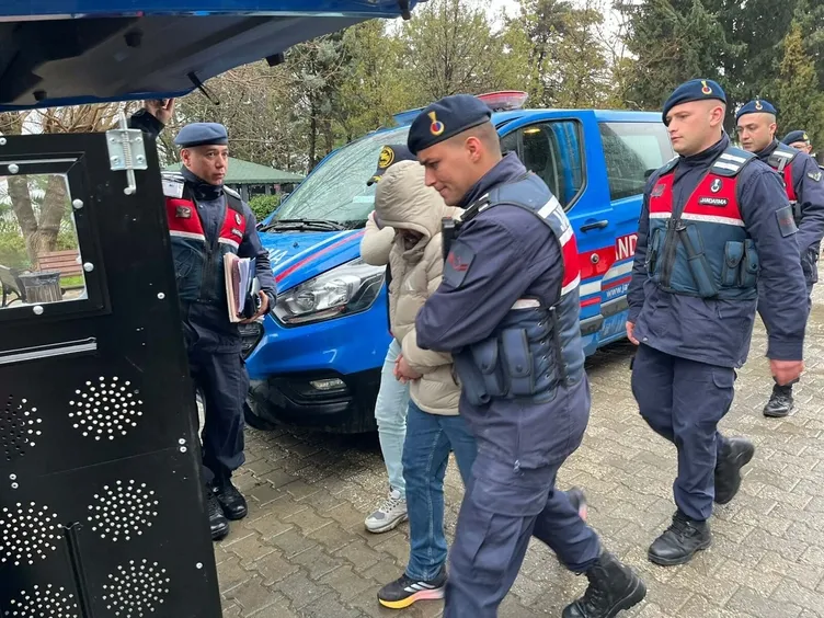 SON DAKİKA | İzmir’de Balımnaz ve Nergiz Türkkal kardeşler sel sularına kapılıp ölmüştü! Faciada araç sürücüsünün ifadesi kan dondurdu