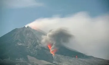Sinabung yanardağı 2 yıl sonra yeniden patladı