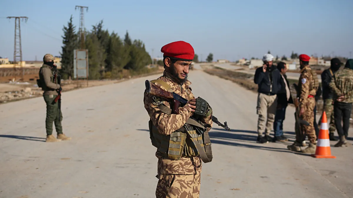 Suriye ordusundan terör örgütü mensuplarına çağrı: YPG/SDG’den ayrılın