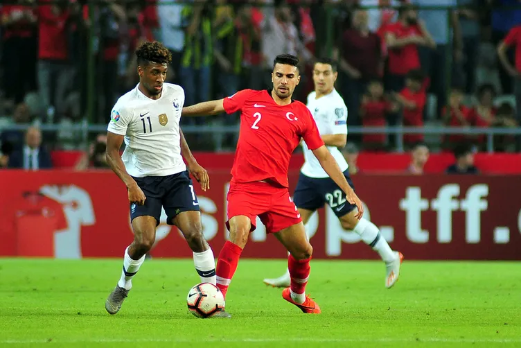 Türkiye - Fransa maçı Avrupa'da böyle yankılandı