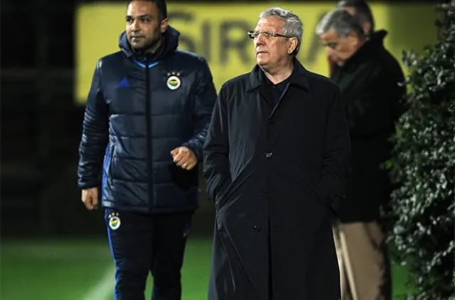 Fenerbahçe’de 10 numara için 2 aday kaldı!