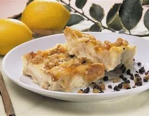 Bread and Butter PuddingTereyağlı ekmek pudingi
İngiliz Mutfağında