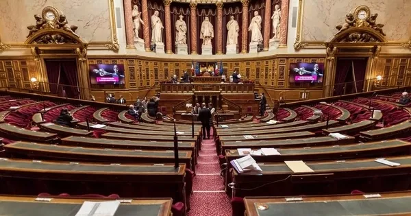 Fransız senatör Esther Benbassa isyan etti: Müslümanlardan ne istiyorsunuz? - 4