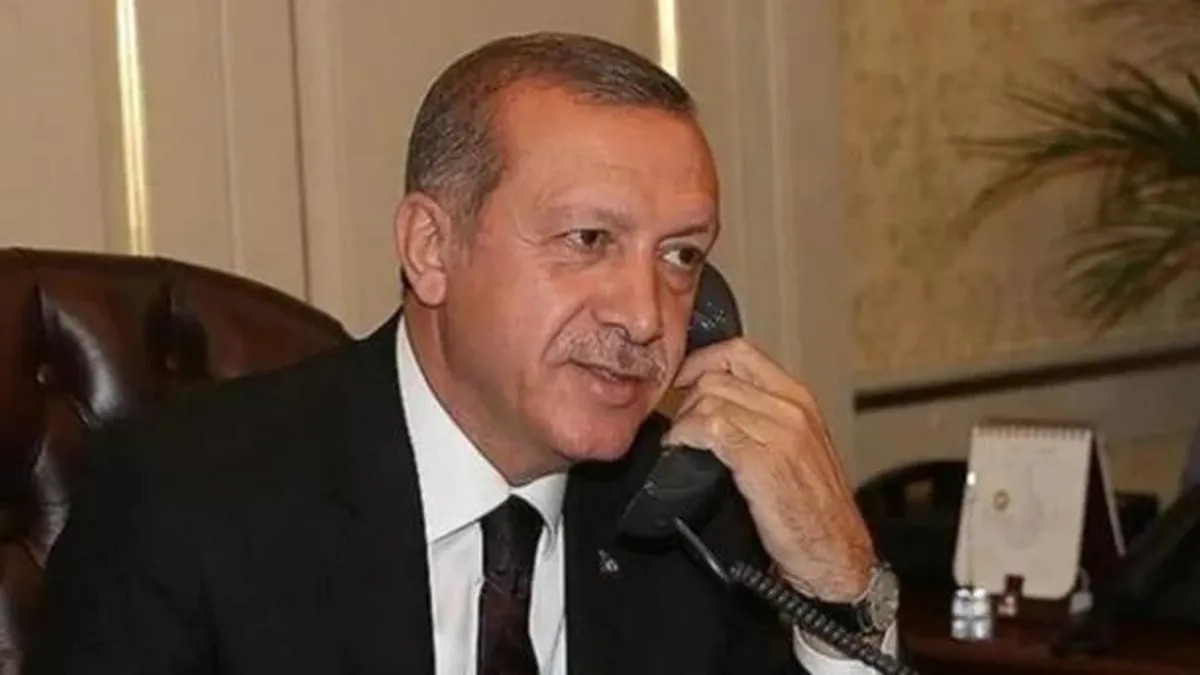 Başkan Erdoğan'dan Dursun Özbek'e tebrik telefonu Başkan Erdoğan'dan Dursun Özbek'e tebrik telefonu
