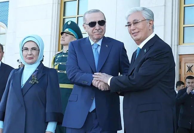 ikili-ticaret-hacminde-hedef-15-milyar-dolar-1778706774658.jpeg