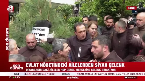 Son Dakika: Evlat nöbetindeki ailelerden HDP'ye siyah çelenk! HDP binası önünde arbede çıktı | Video