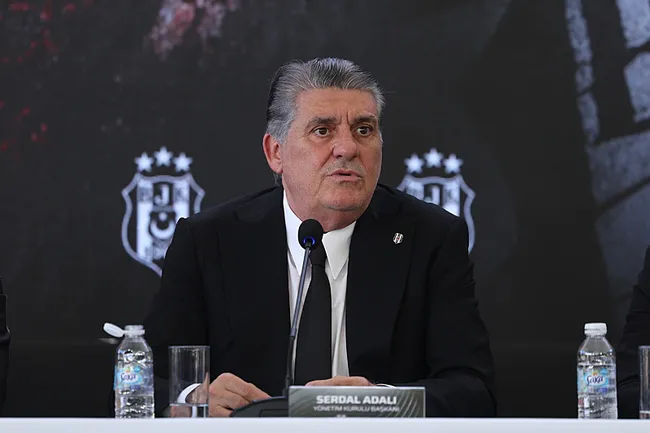 besiktas-yeni-sezon-formalarini-tanitti-1782737561299.jpg