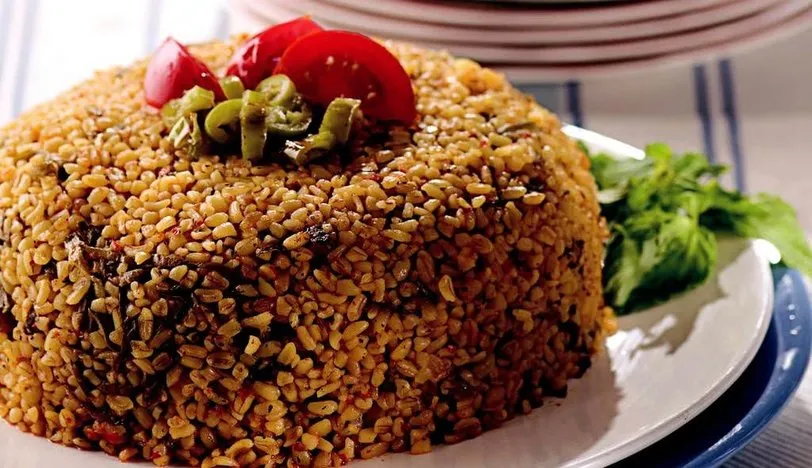 Fasulyeli Bulgur Pilavı