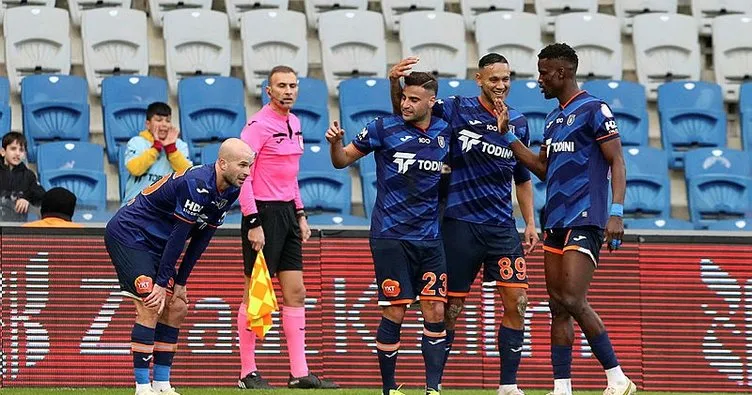 Başakşehir, İstanbulspor’u 2 golle geçti